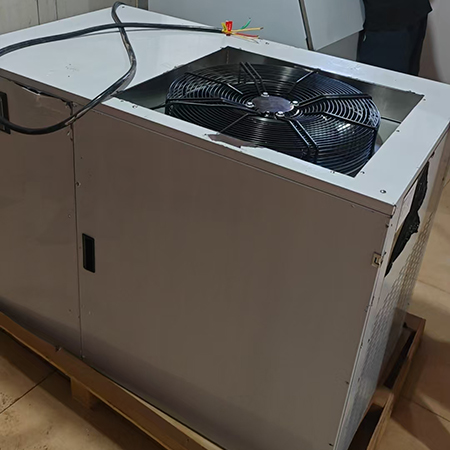 1吨纯雪花制冰机交付江苏苏州某海鲜姿造